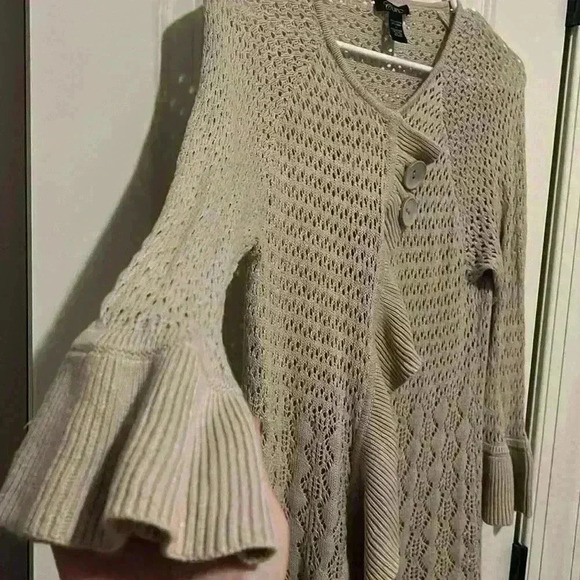 Vintage Cupio Ruffle Y2K Neutral light soft Sweater size L Boutique Style - Picture 4 of 8